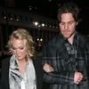 carrie-underwood-mike-fisher-knicks-game-01292011-11-860x675.jpg